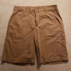 North Face kakhi short 34 long